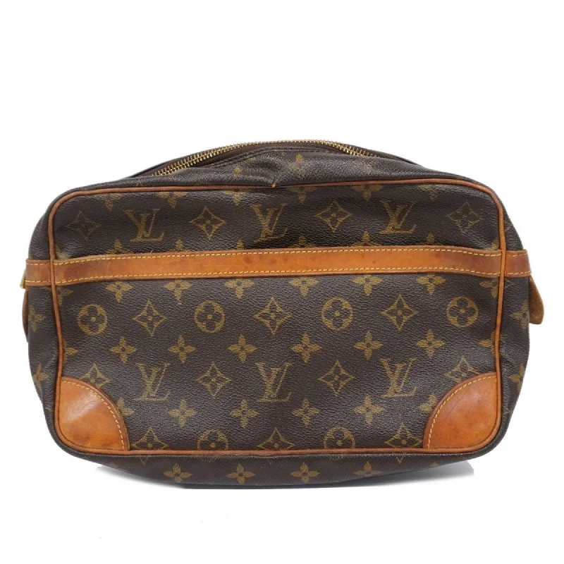 Handle bags with structured shapes for class -Louis Vuitton  Clutch Bag (Pre-Owned)