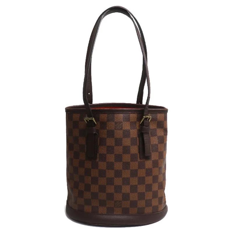 Handle bags with minimalist sleek silhouettes -Louis Vuitton  Damier Canvas Tote Bag (Pre-Owned)