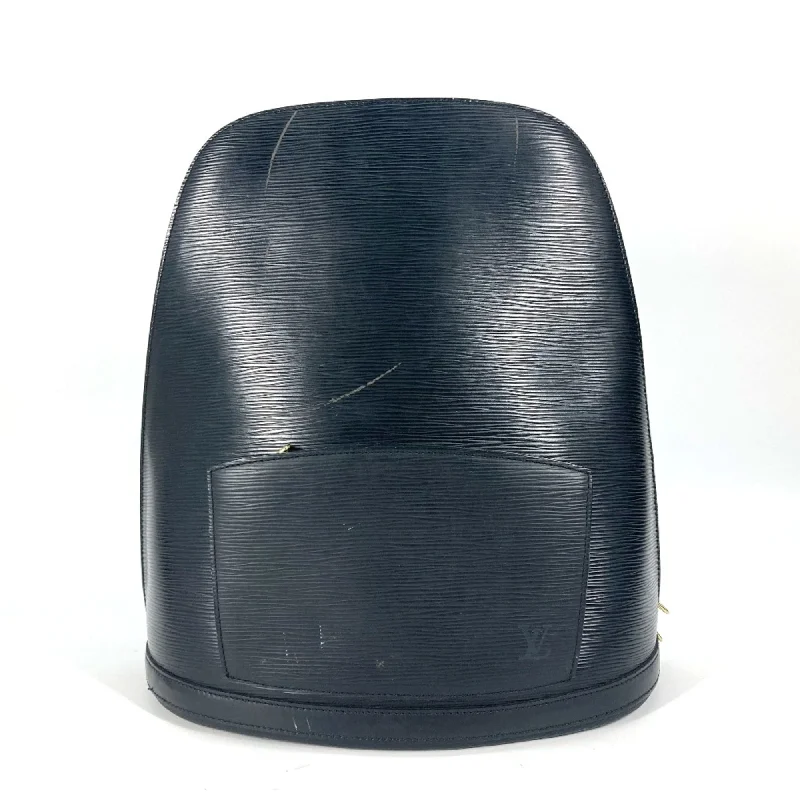 Handle bags with sleek hardware for sophistication -Louis Vuitton  Leather Backpack (Pre-Owned)