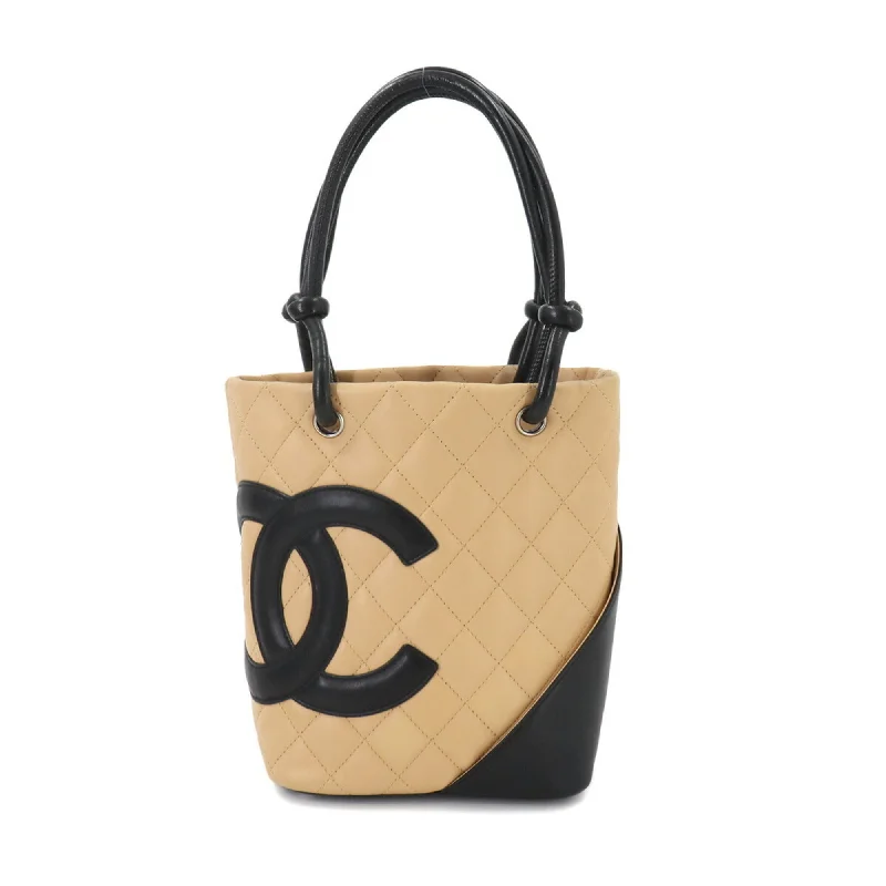 Designer handle bags with luxury logo detailing -Chanel   Leather Tote Bag (Pre-Owned)