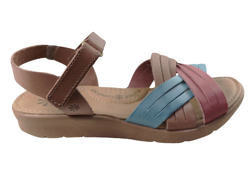 Comfortable sandals for women with contoured footbed and easy-to-adjust straps-New Face Bellis Womens Comfortable Leather Sandals Made In Brazil