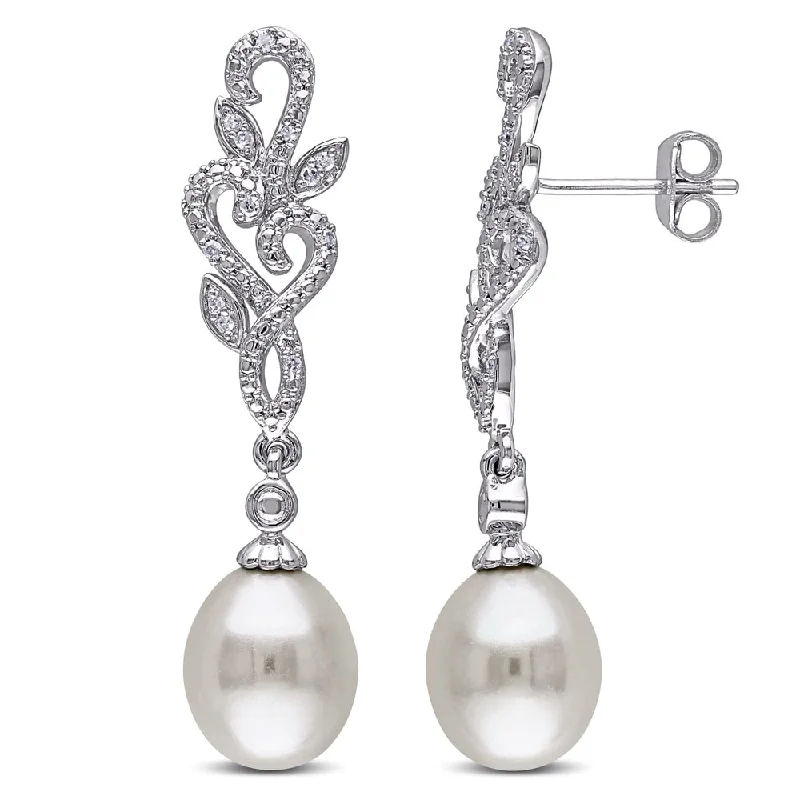 Best hoop earrings with snake-inspired designs for an edgy and fierce vibe-Miadora Silver Freshwater Pearl and 1/10ct TDW Diamond Earrings (G-H, I2-I3) - White