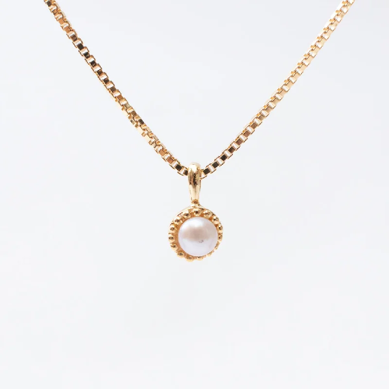 Best necklaces and pendants with silver chains for a sleek, timeless look-Gold Vermeil & Freshwater Pearl Milgrain Edge Necklace