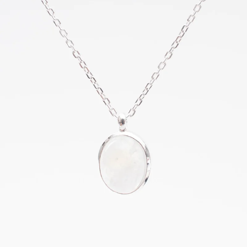 Trendy necklaces and pendants with geometric shapes for a modern aesthetic-Silver Cab Oval Rainbow Moonstone Necklace