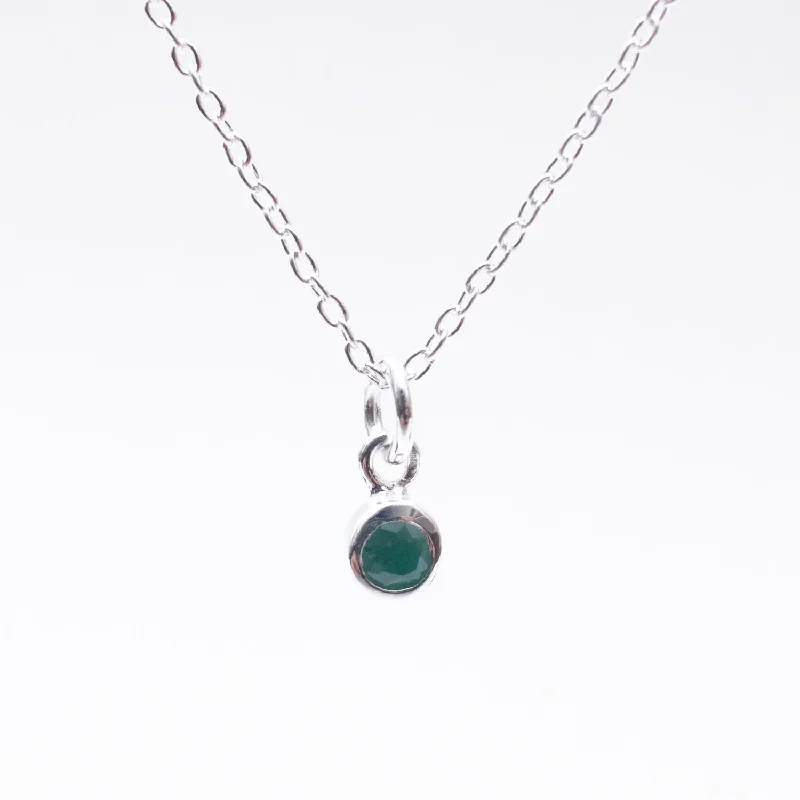 Necklaces and pendants with geometric pendants for a clean, contemporary design-Silver & Raw Emerald Solitaire Necklace