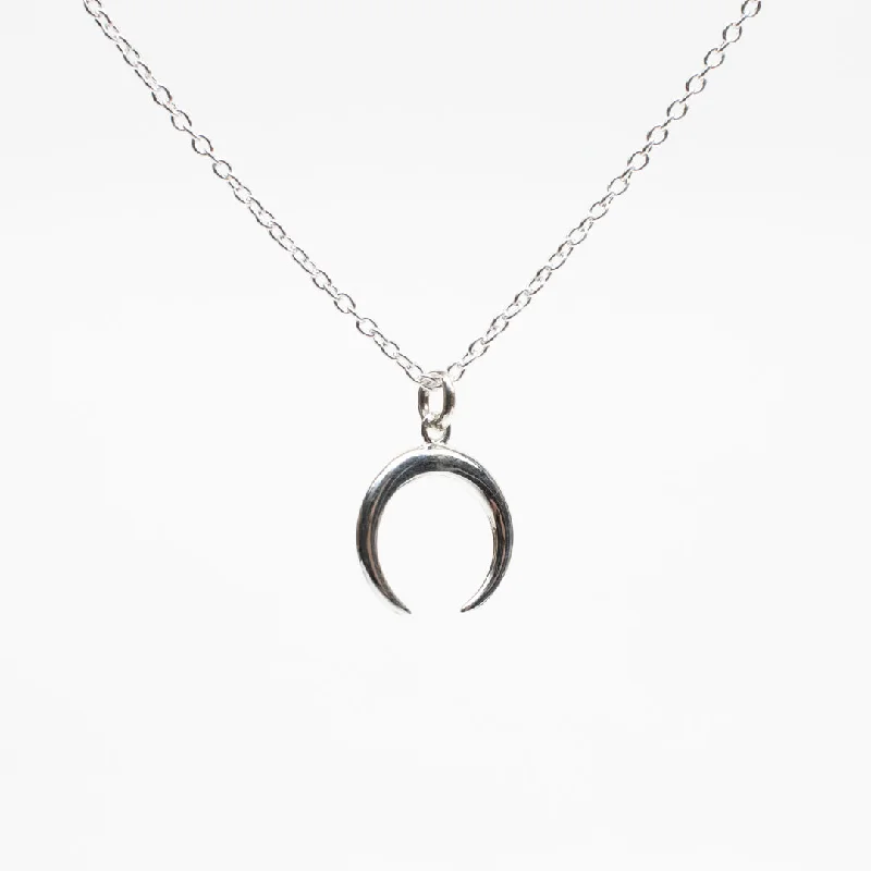 Unique necklaces and pendants with engraved messages for a sentimental gift-Small Silver Crescent Moon Necklace